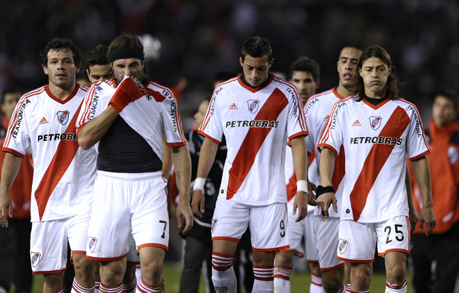 La chute du légendaire River Plate (vidéo)