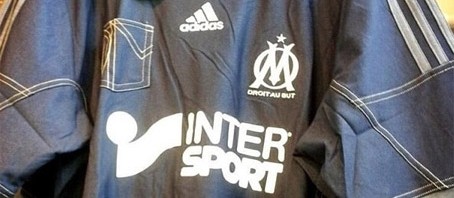 Le maillot extérieur de l’OM 2013 – 2014 sera en jeans